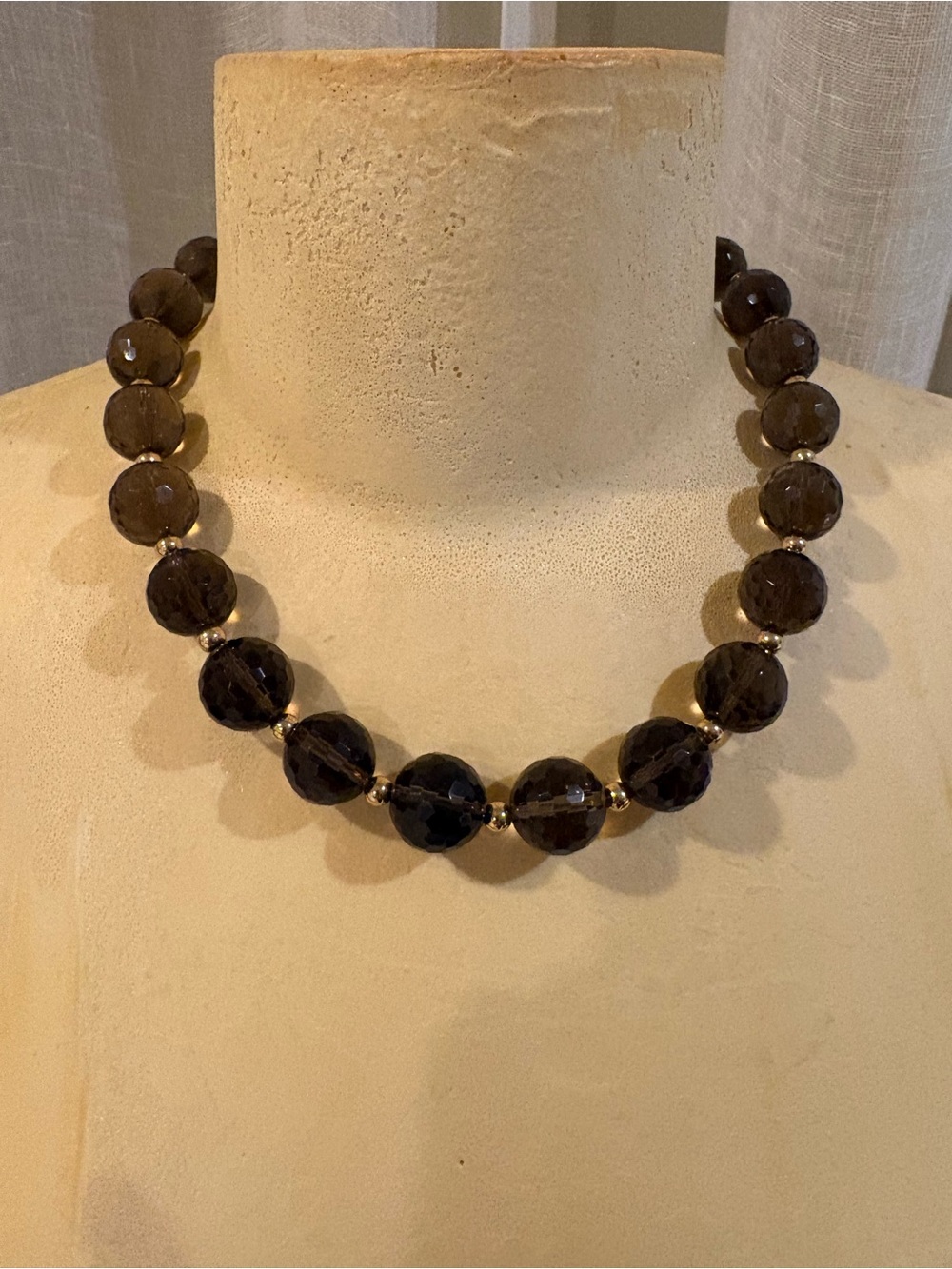 Jian Smoky Quartz 18” choker Bead Necklace - Women's Brown Gemstone Necklace